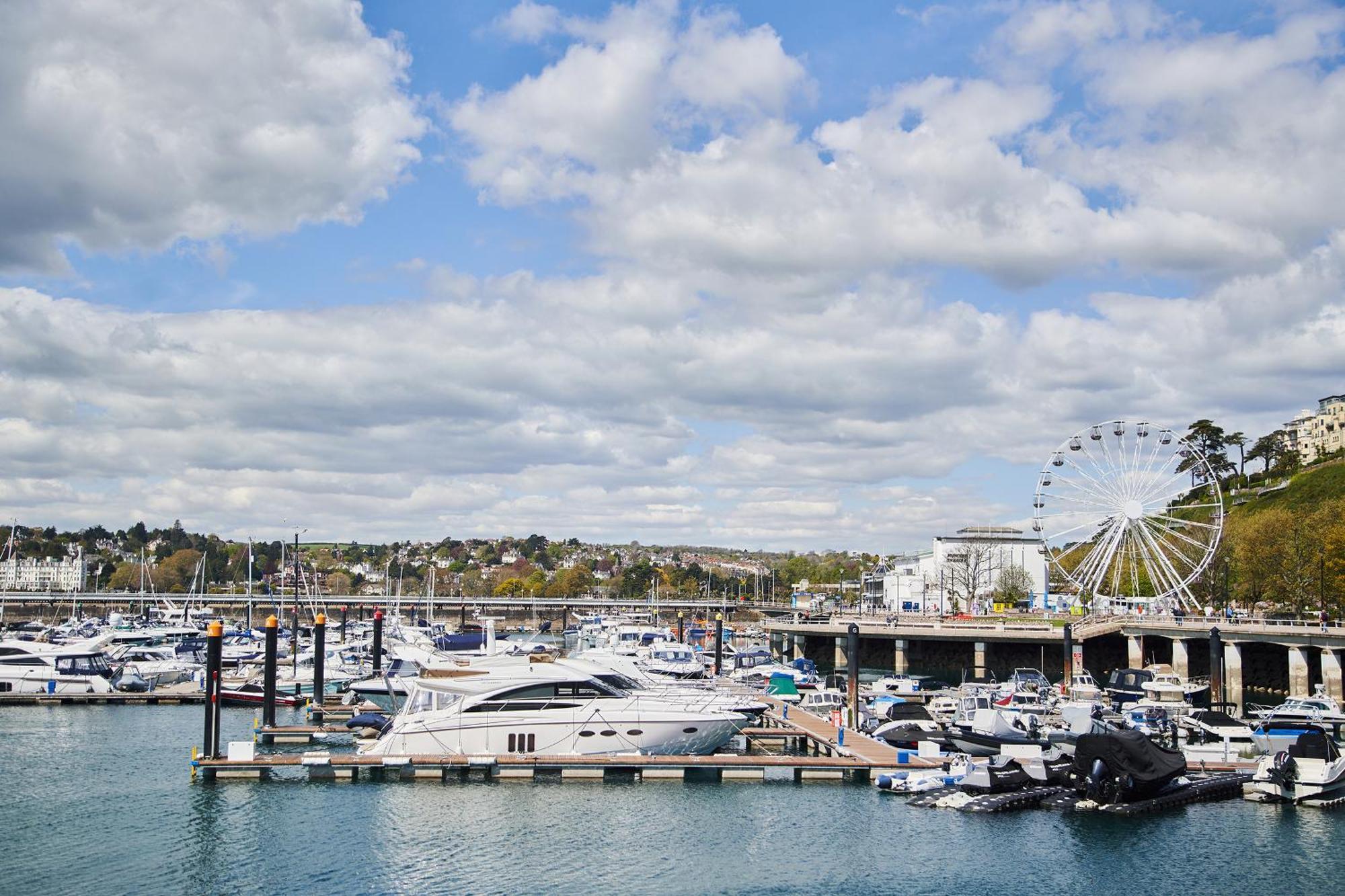 Harbour Breeze - Contemporary Waterside Bolthole On Torquay'S Iconic Marina Lägenhet Exteriör bild